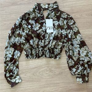 Zara Olive Green Floral Puff Sleeve Cropped Blouse